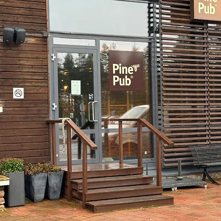 Premium Kylpylaen Vieressae